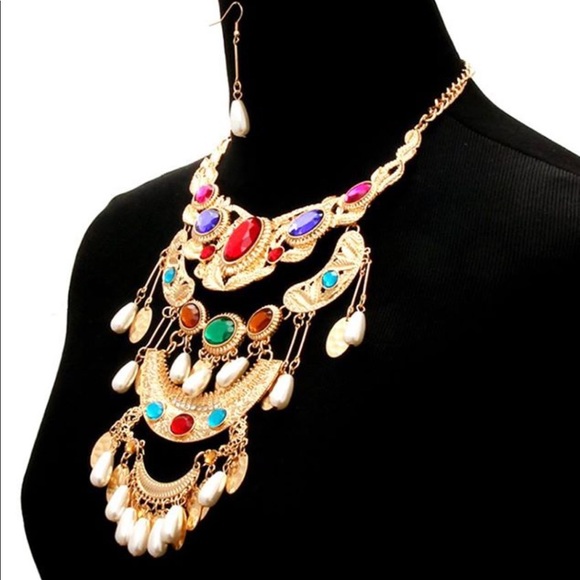 Multi Color Stone Necklace Set - Picture 2 of 2